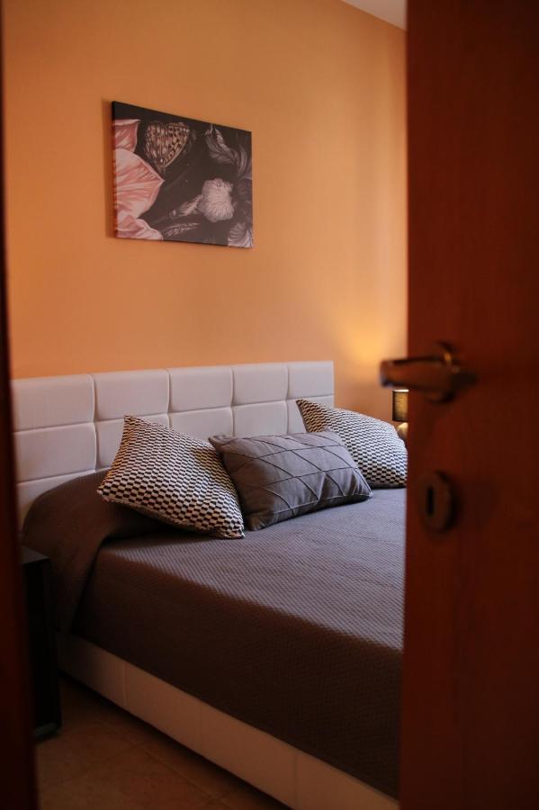 Poseidone Sea Apartment Taormina Mazzeo Exterior foto