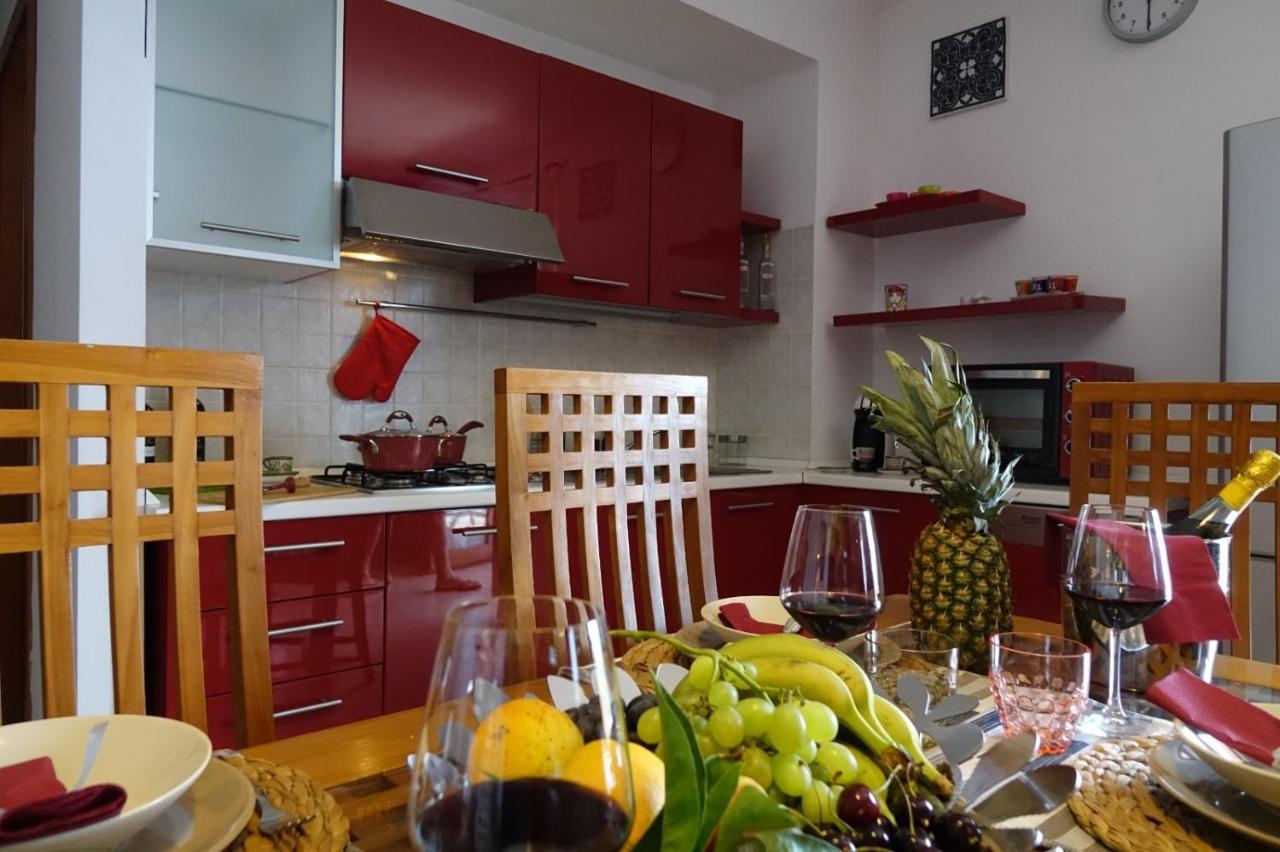 Poseidone Sea Apartment Taormina Mazzeo Exterior foto